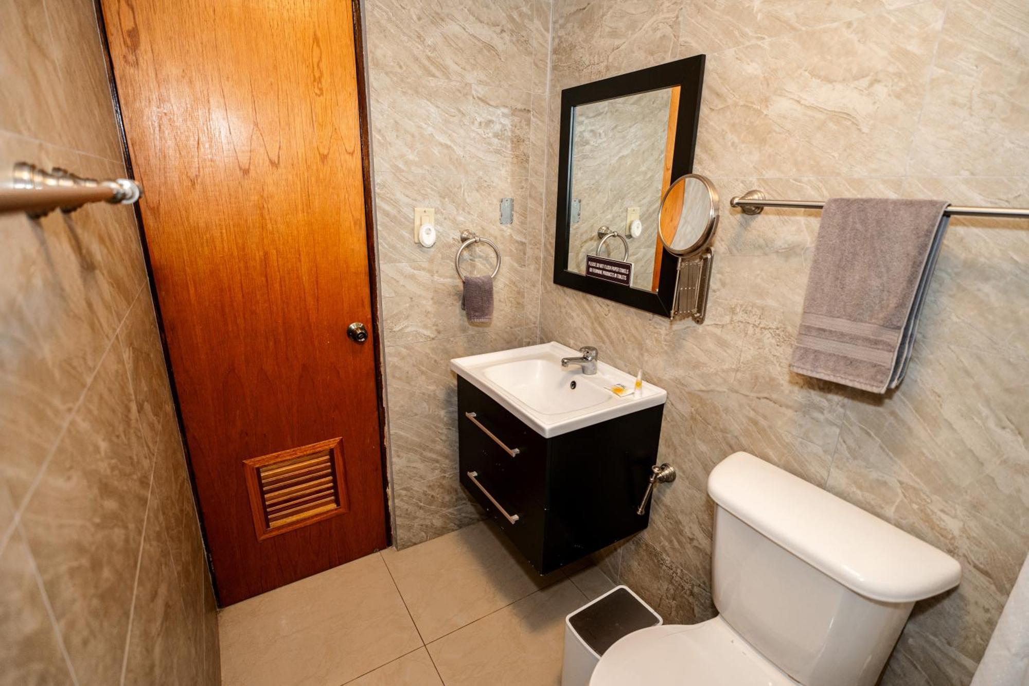 Ferienwohnung Oasis In The South Of The Island With Free Parking And Laundry Ponce Exterior foto